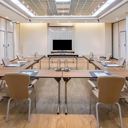 Crowne Plaza By Ihg 4* Maastricht