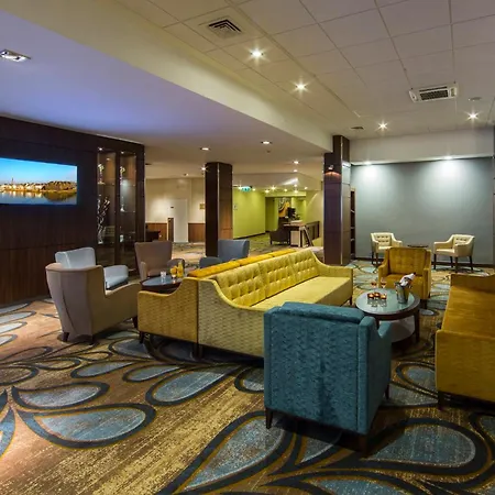 Crowne Plaza By Ihg Szálloda 4*
