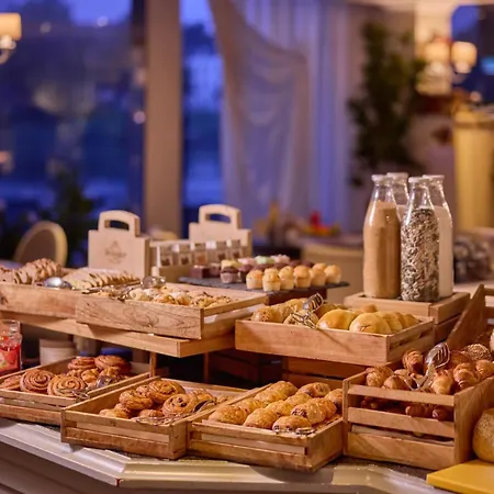 Otel Crowne Plaza By Ihg Maastricht