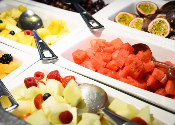 Crowne Plaza By Ihg 4*