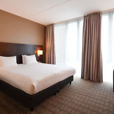 Crowne Plaza Maastricht, An Ihg 4*