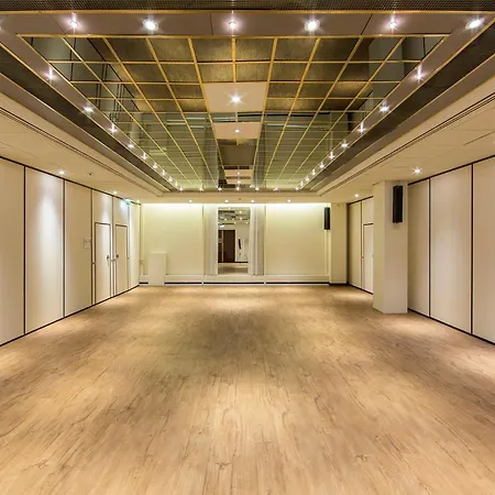 Crowne Plaza By Ihg Hotel Maastricht
