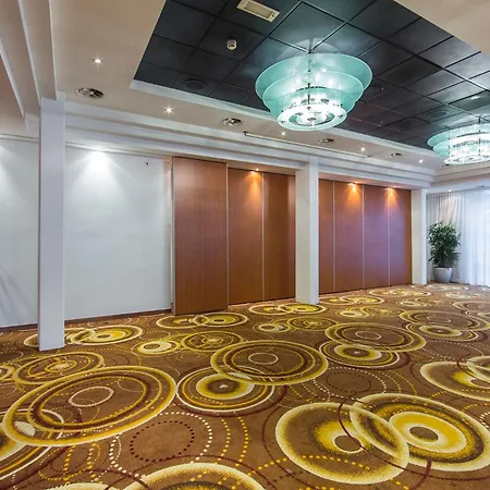 Hotel Crowne Plaza By Ihg