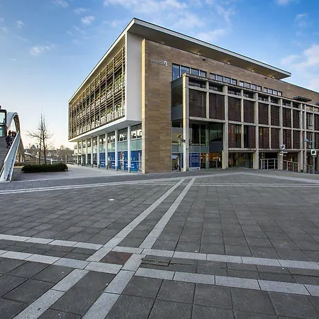 Crowne Plaza By Ihg Отель