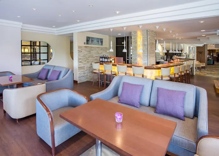 מלון Crowne Plaza By Ihg