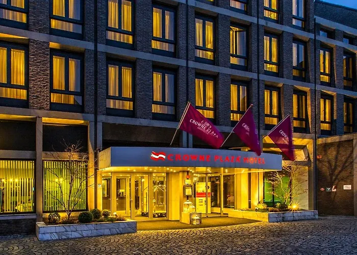מלון Crowne Plaza By Ihg מאסטריכט